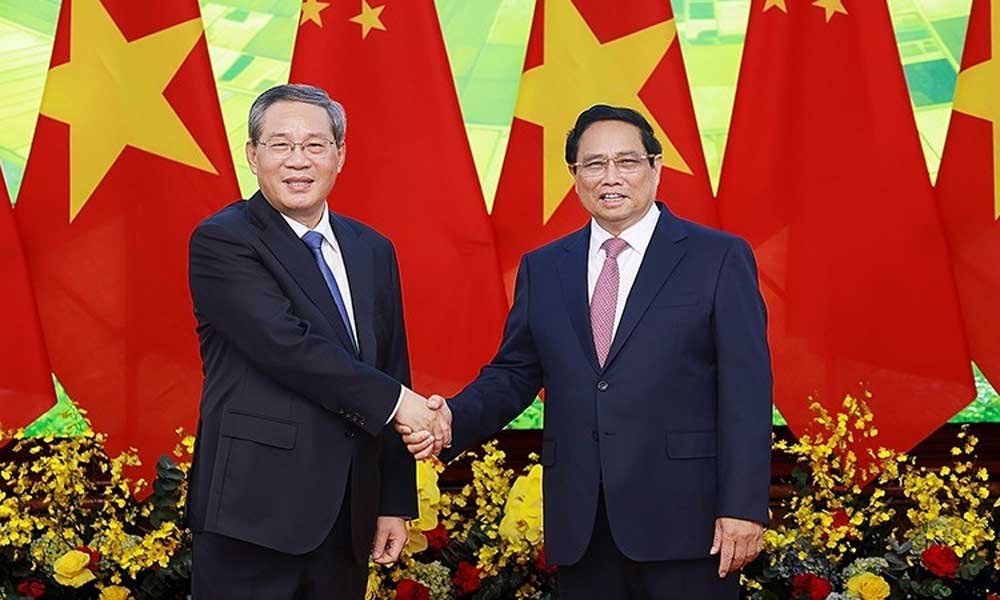 Vietnam, China issue joint statement